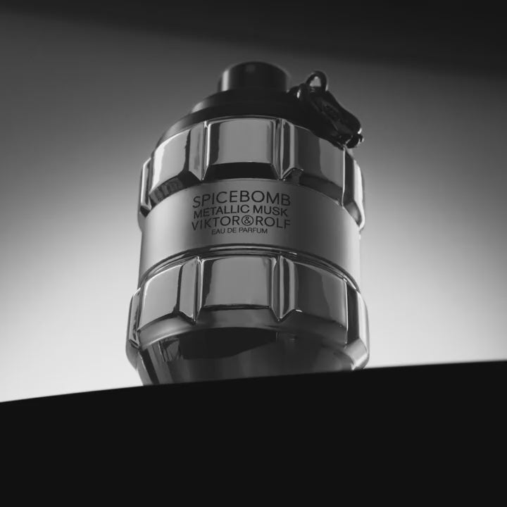 Viktor&amp;Rolf Spicebomb Metallic Musk Eau De Parfum For Men