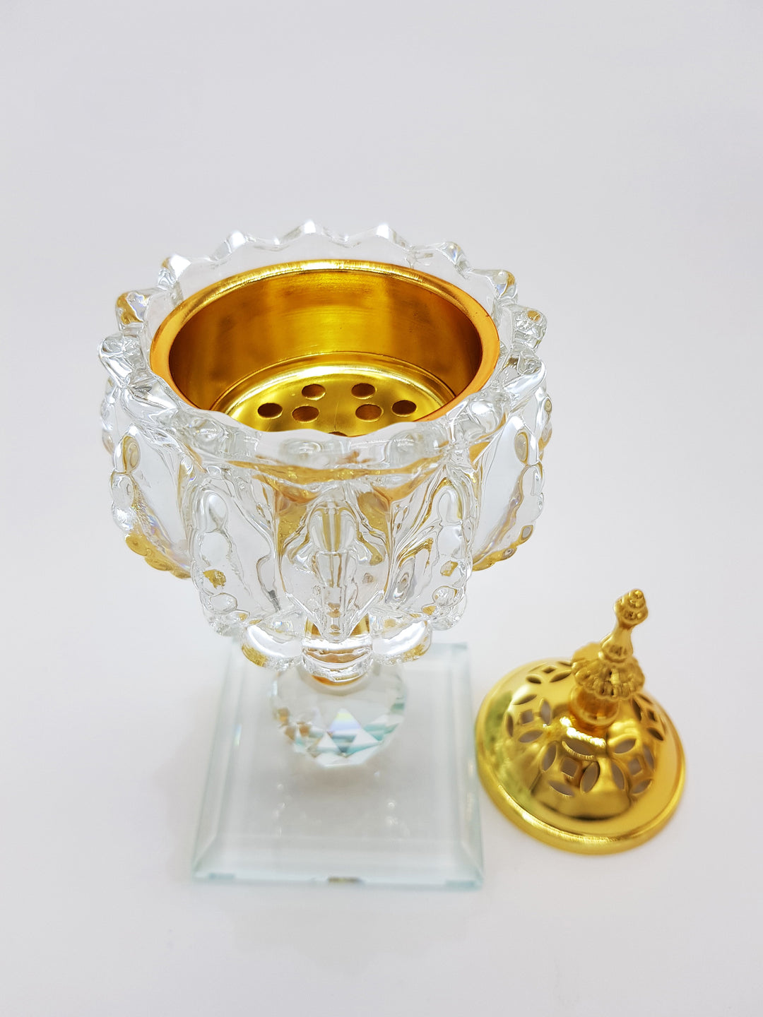 Non Electrical Crystal Bakhoor Burner with 50g Frgrance Paste &amp; 10 coal coins Crystal Incense Holder Set 1010-Clear and Gold